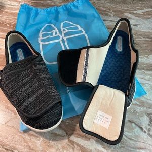 Brand new never worn women's Velcro shoes Size 7. Perfect for swollen feet.